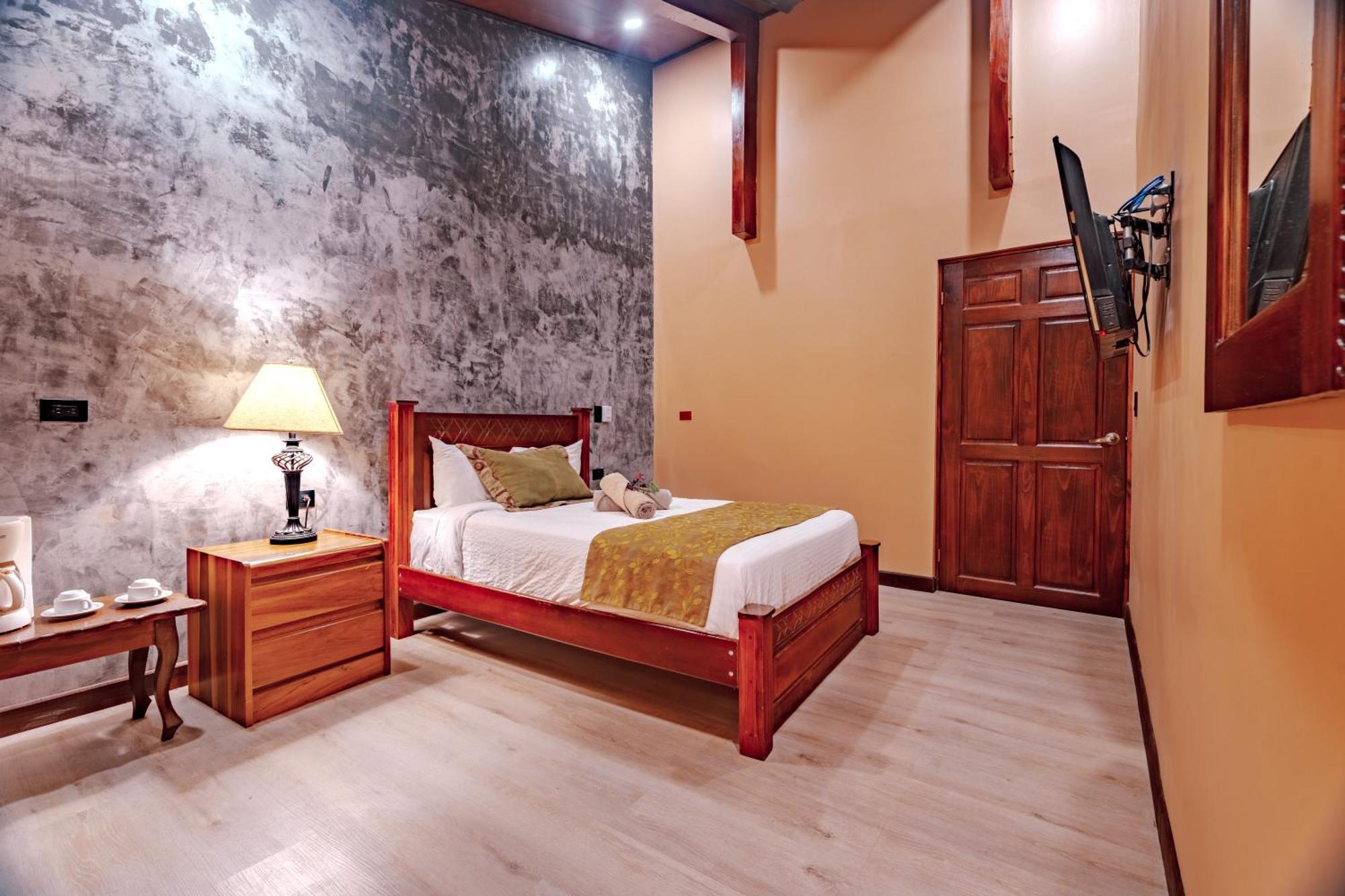 Hotel Villa Florencia Turrialba Esterno foto