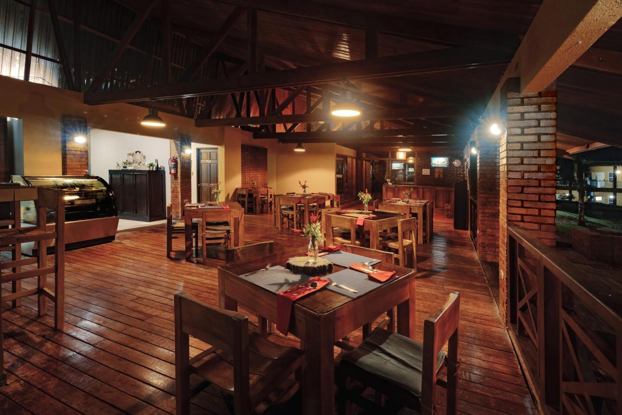 Hotel Villa Florencia Turrialba Esterno foto